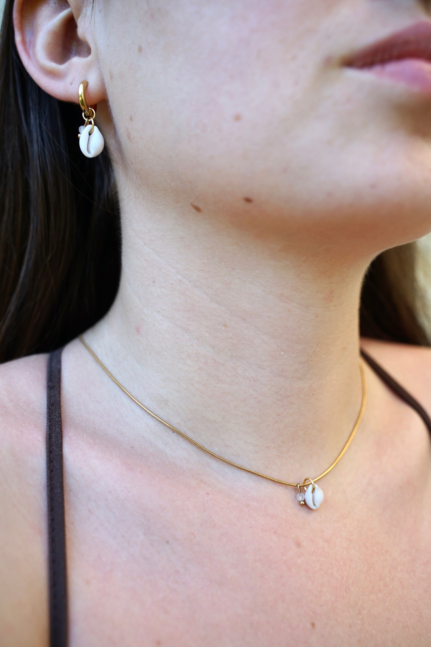 Kauri Muschelkette gold
