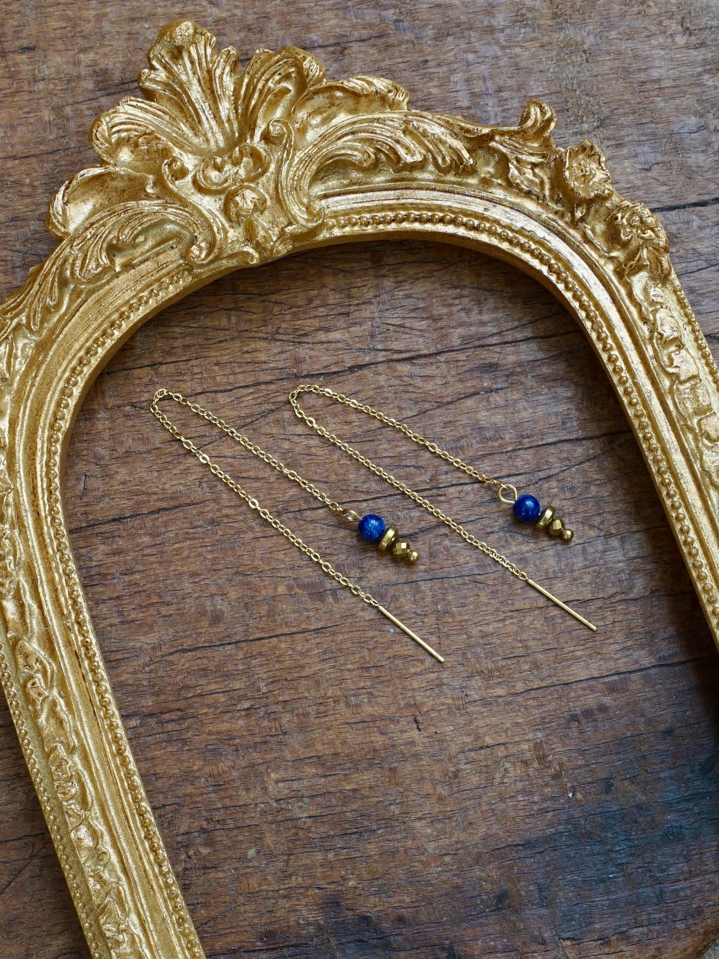 Lina Ohrringe Sodalith gold