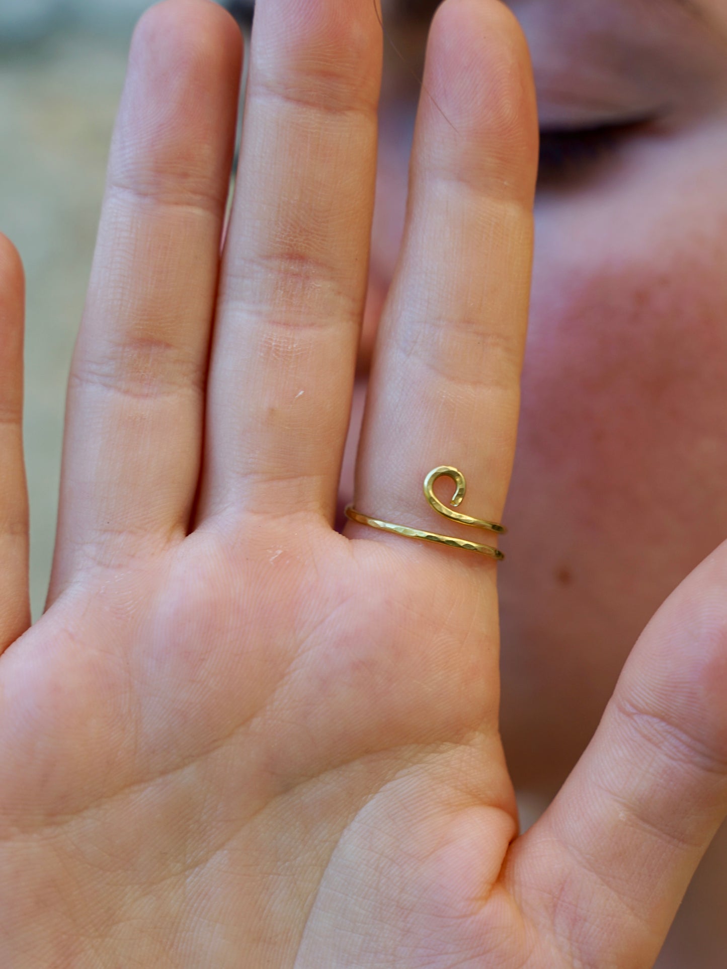 Spiral Ring Messing