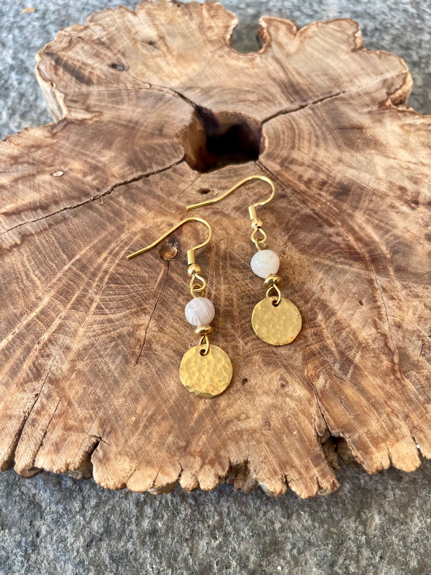 Mondschimmer Ohrringe gold