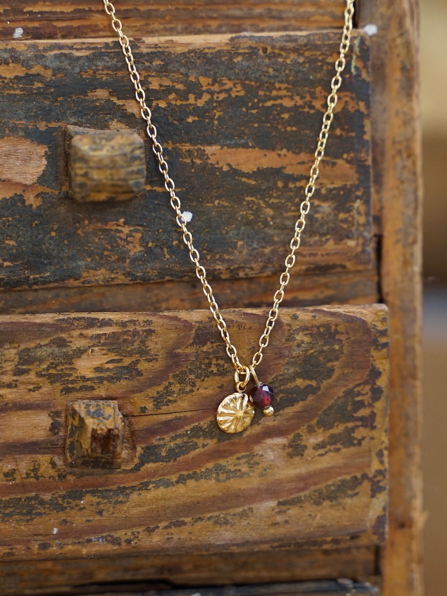 Merida Kette Granat gold