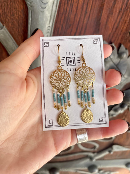 Boucles d'oreilles attrape-rêves bleu 
