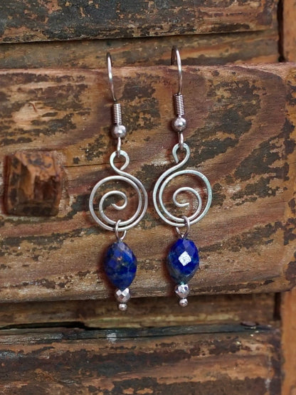 Spiral earrings blue silver