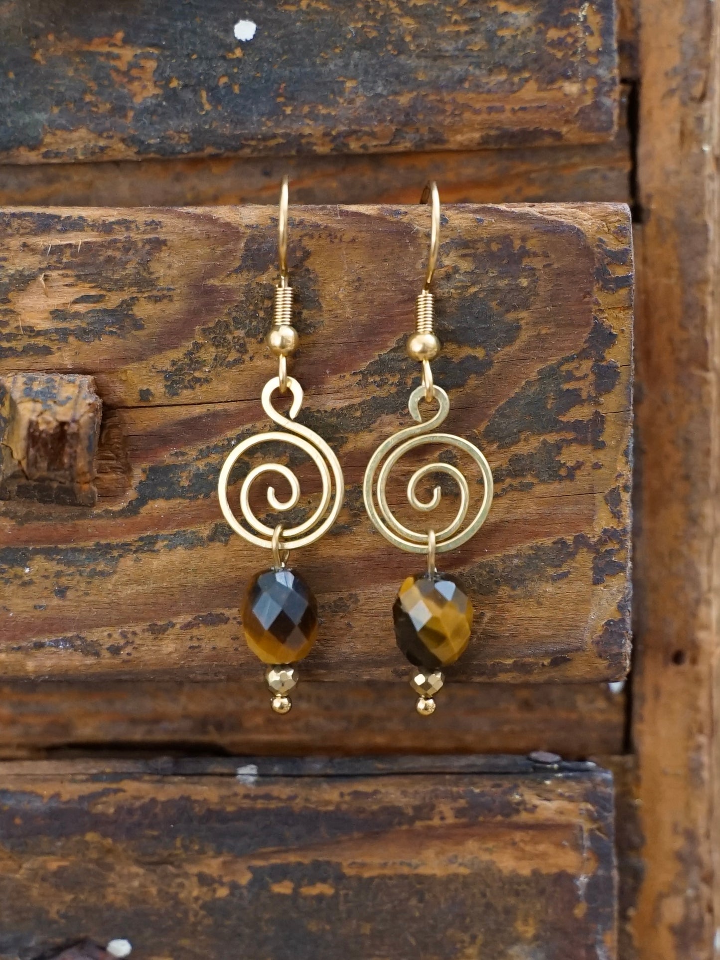 Spiral Ohrringe Tigerauge gold