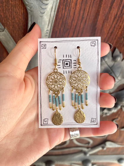 Boucles d'oreilles attrape-rêves bleu 