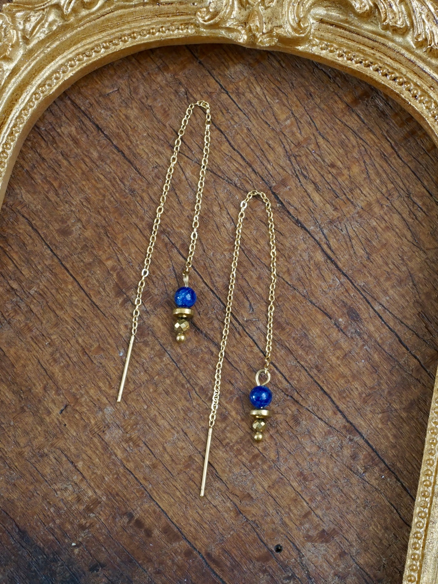 Lina Ohrringe Sodalith gold