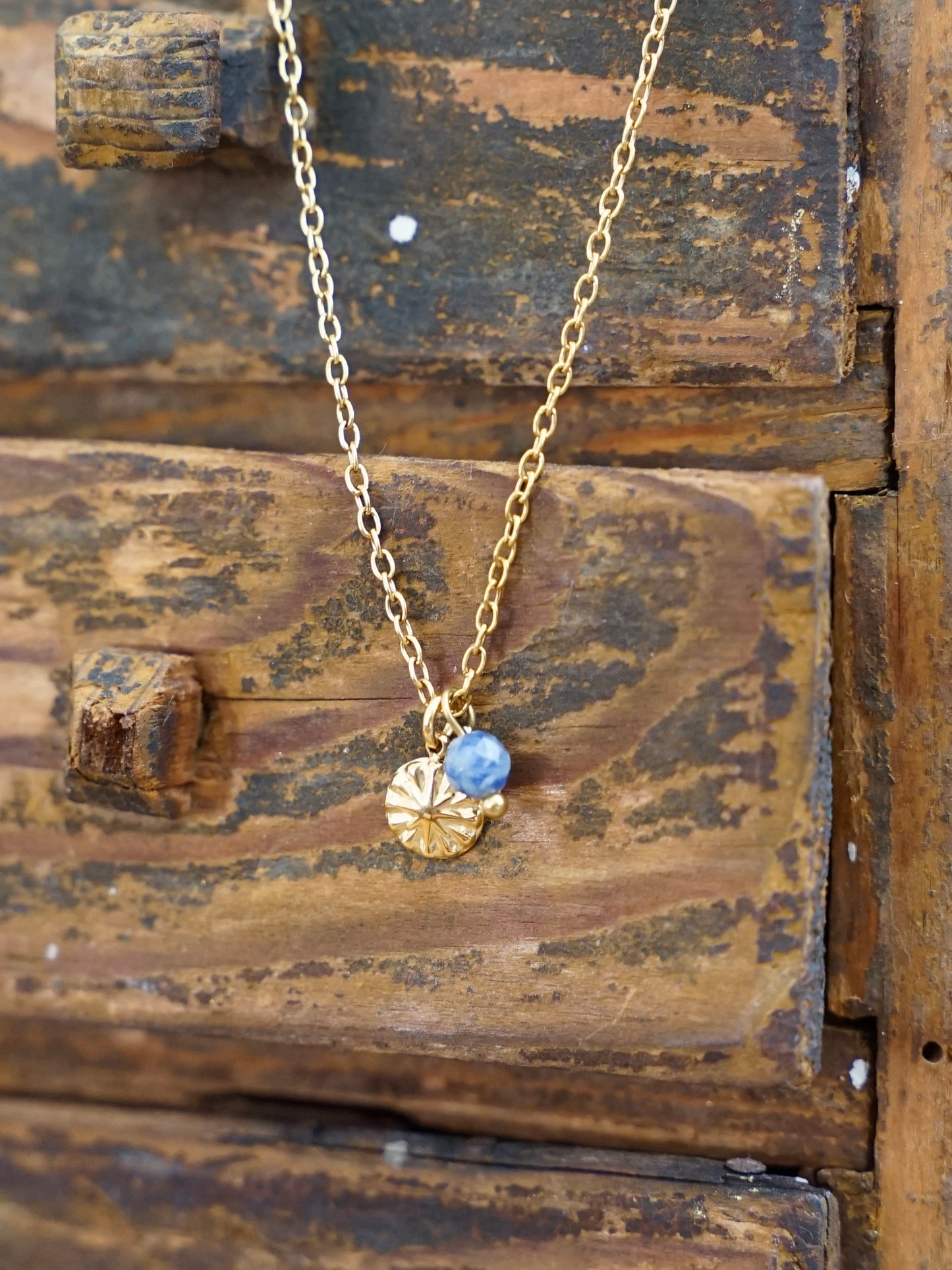 Merida Kette Sodalith gold