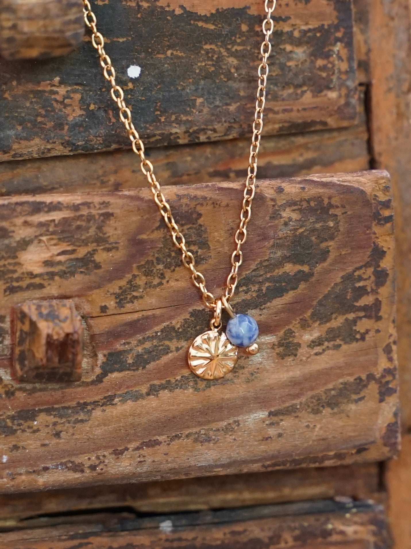 Merida Kette Sodalith gold