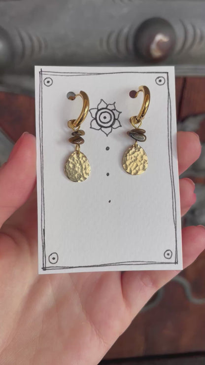 Boucles d'oreilles terre en or