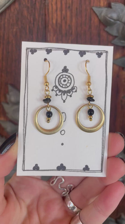 Mira earrings black 